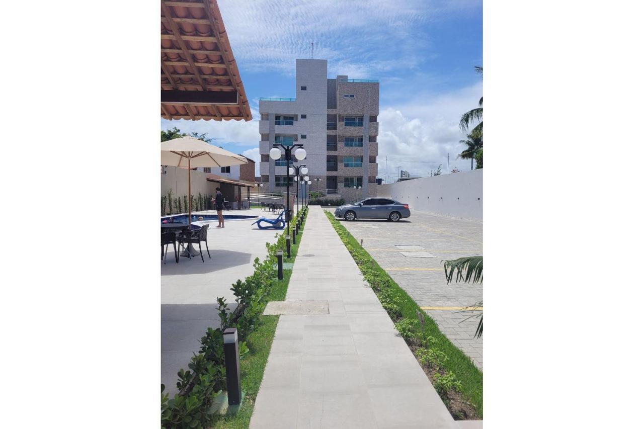 Flats No Makambira
